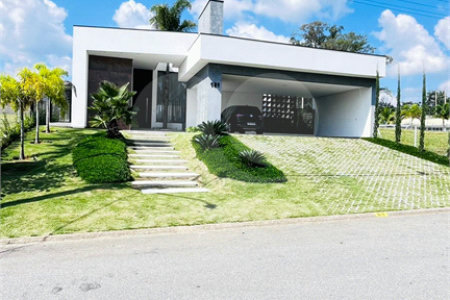 Casa à venda com 4 suítes no condomínio Fazenda Kurumin, Itu - SP