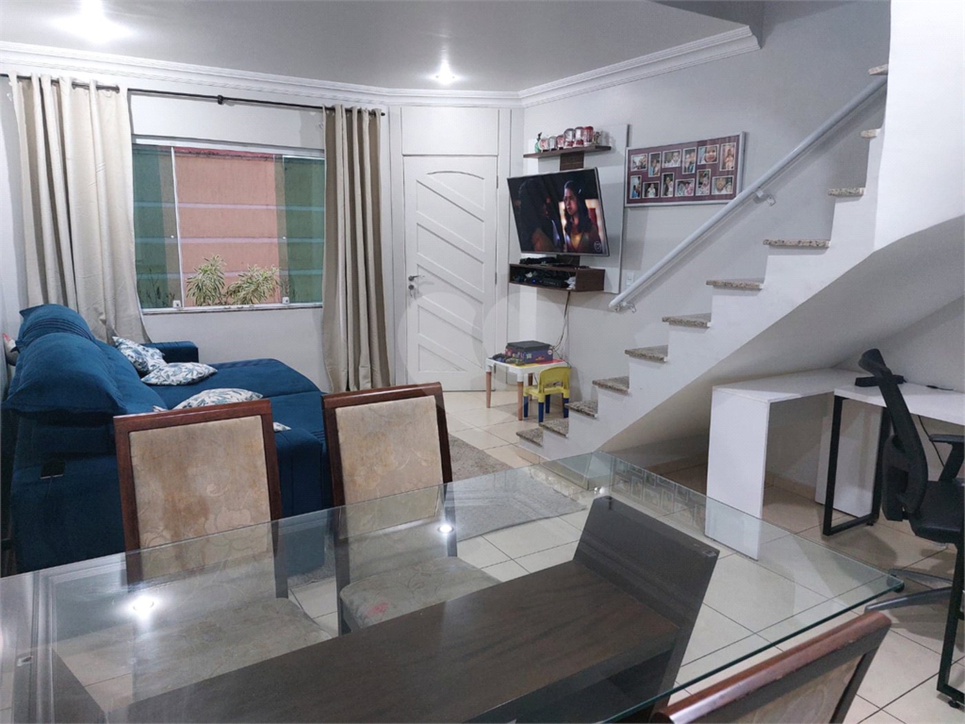 Casa à venda com 2 suítes no condomínio Villa Dell Victor, São Paulo - SP