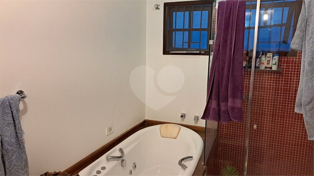 Casa à venda com 3 quartos, sendo 1 suíte, em Chácara Arantes, Mairiporã, SP