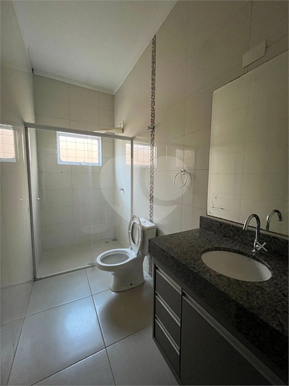 Casa à venda com 3 quartos, sendo 1 suíte, em Ipê, Três Lagoas, MS