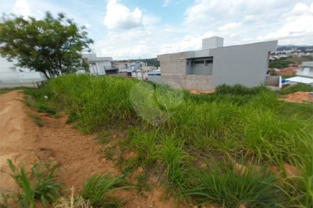 Terreno à venda em Santa Cândida, Vinhedo, SP