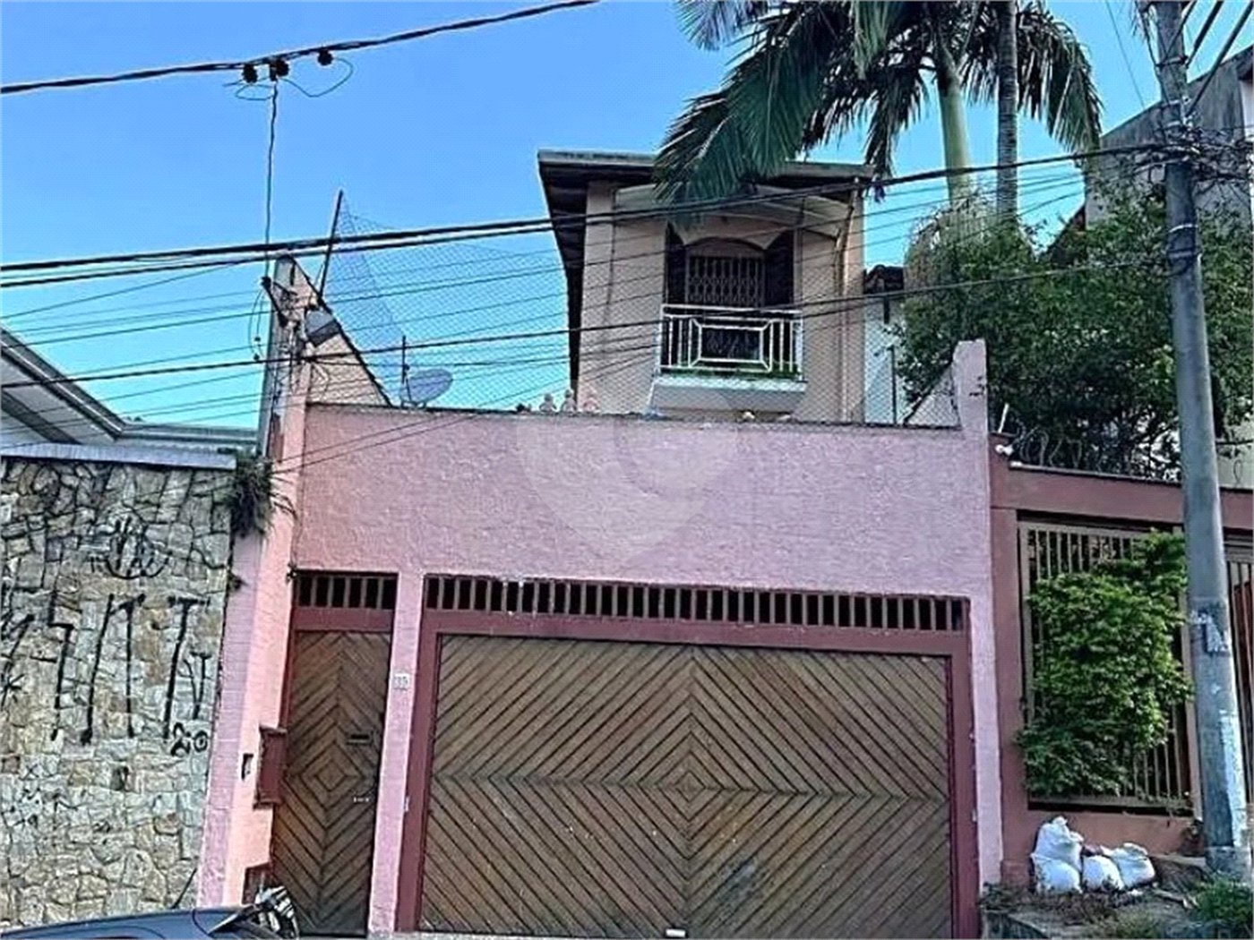 Sobrado à venda com 3 quartos, sendo 1 suíte,  em Parque Ipê, São Paulo, SP