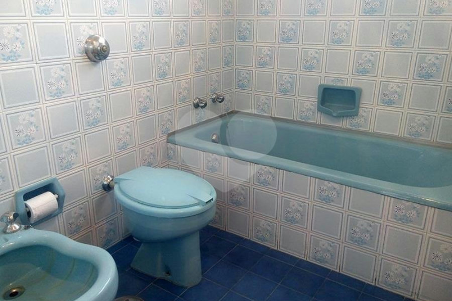 Casa à venda com 5 quartos, sendo 2 suítes, em Santana, São Paulo, SP