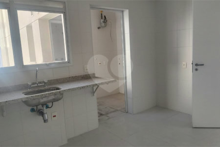 Apartamento à venda com 3 suítes em Jardim Zaira, Guarulhos, SP