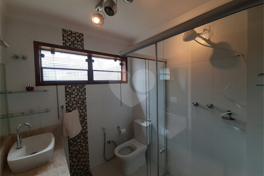 Casa à venda com 4 quartos, sendo 2 suítes,  em Jardim Floresta, São Paulo, SP