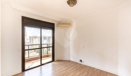 Apartamento à venda com 4 quartos, sendo 3 suítes, em Vila Andrade, São Paulo, SP
