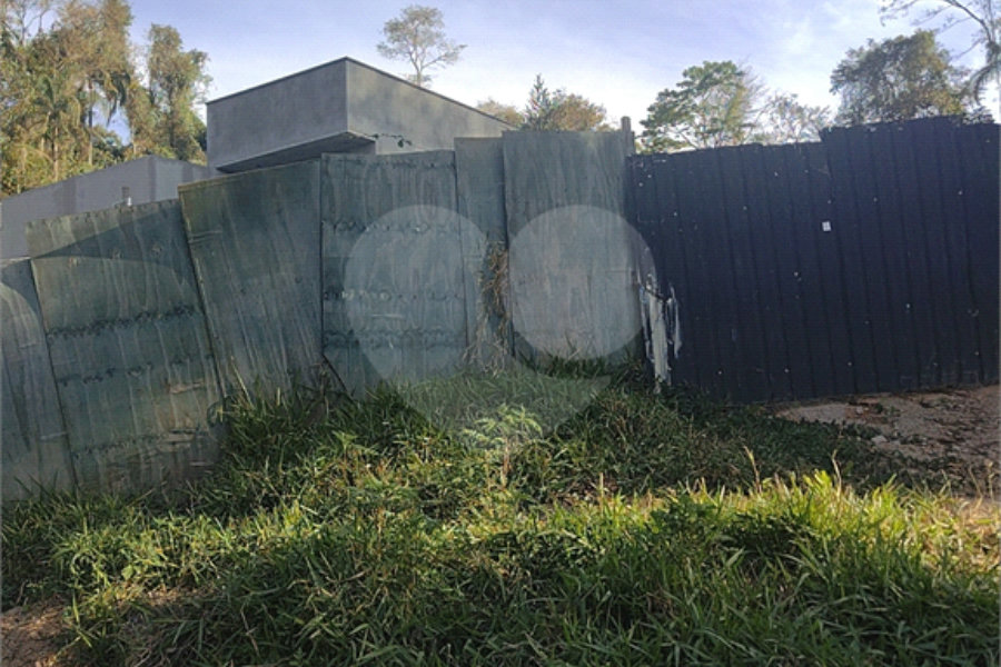 Terreno à venda no condomínio Associação Mirante da Mantiqueira, Mairiporã - SP