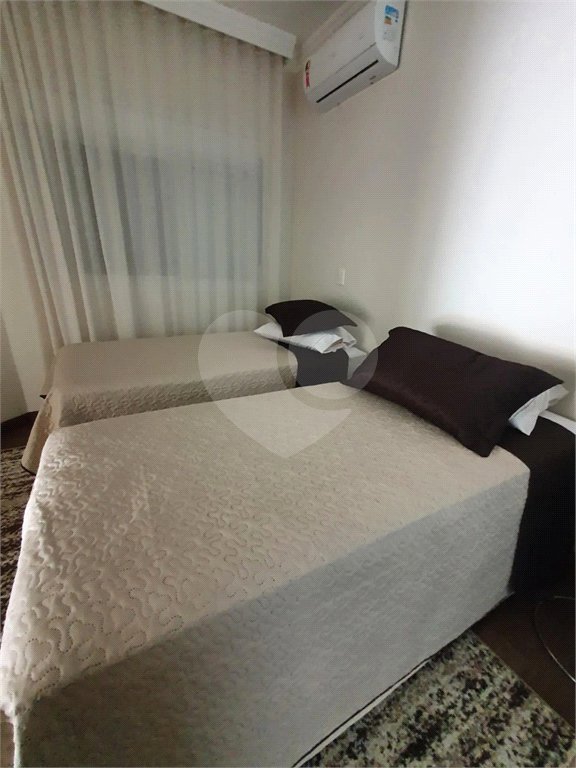 Casa à venda com 5 quartos, sendo 4 suítes, no condomínio Sol Vinhedo, Vinhedo - SP