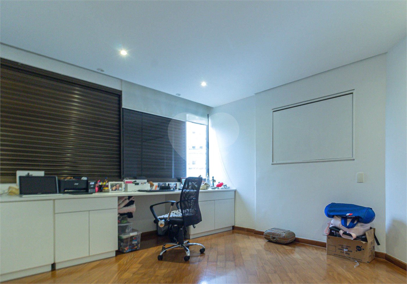 Apartamento à venda com 4 quartos, sendo 3 suítes, em Campo Belo, São Paulo, SP