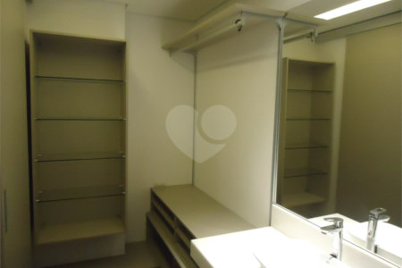 Apartamento para alugar com 2 suítes em Brooklin, São Paulo, SP