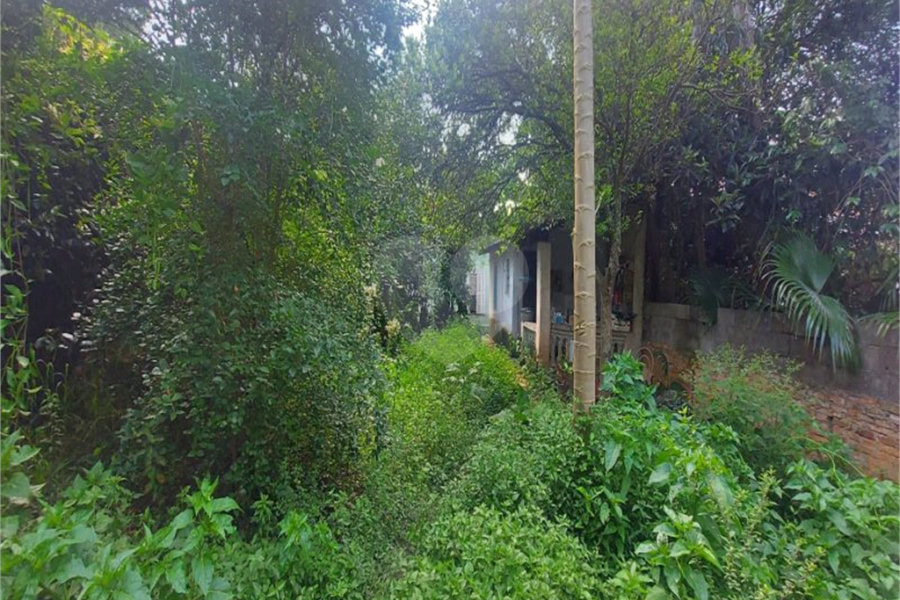 Casa Térrea à venda com 3 quartos, sendo 1 suíte, em Jardim Floresta, São Paulo, SP