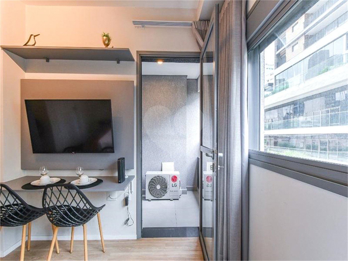 Apartamento à venda com 1 quarto em Pinheiros, São Paulo, SP