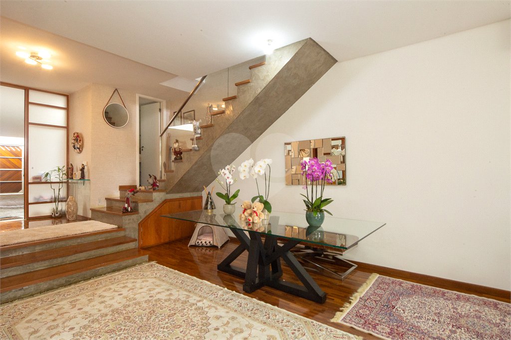 Casa à venda com 3 suítes em Brooklin, São Paulo, SP