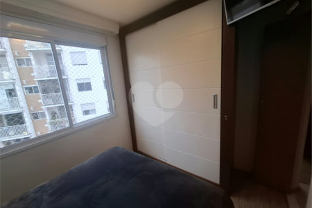Apartamento à venda com 3 quartos, sendo 1 suíte,  em Jaguaré, São Paulo, SP