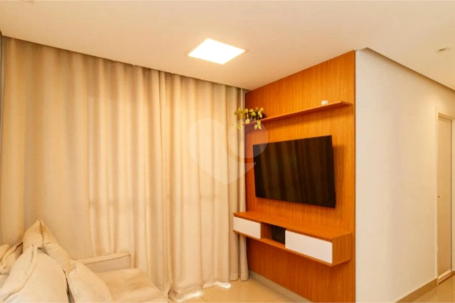 Apartamento à venda com 3 quartos, sendo 1 suíte, em Parque Edu Chaves, São Paulo, SP