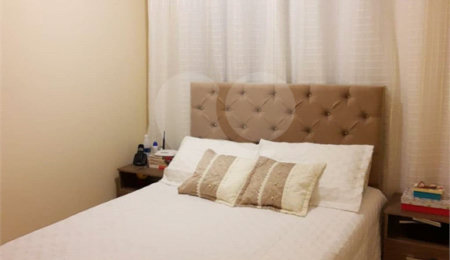 Casa à venda com 5 quartos, sendo 4 suítes,  no condomínio Village St. Louis, São Paulo - SP