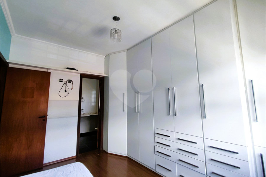 Casa à venda com 3 suítes no condomínio Residencial Jardim Itatinga, São Paulo - SP