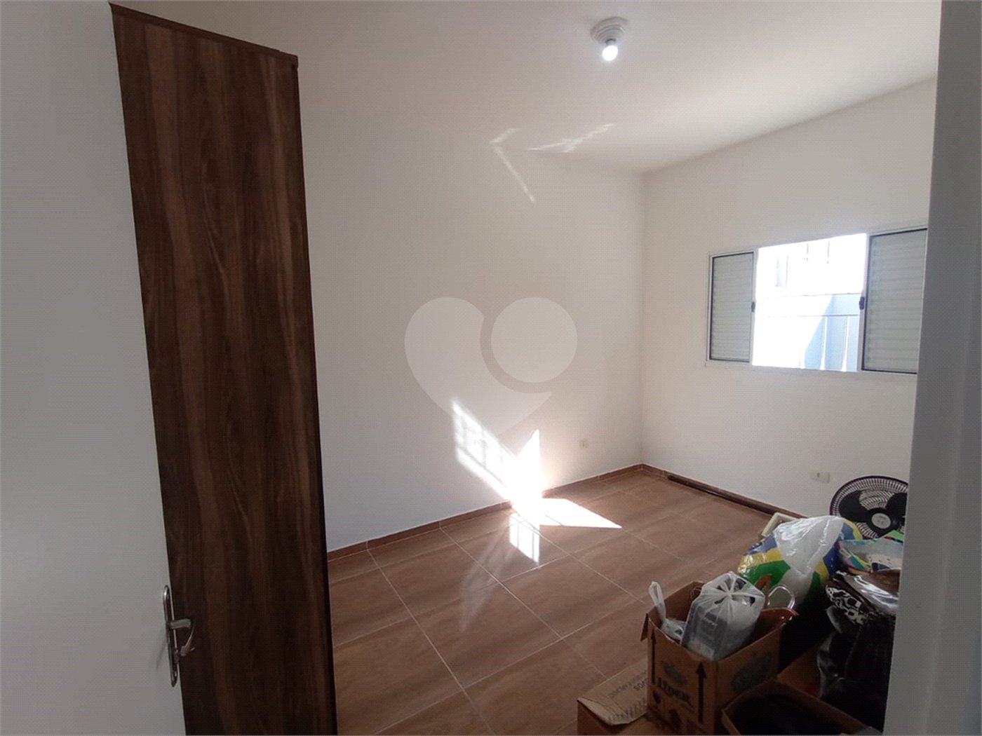 Casa à venda com 3 quartos, sendo 1 suíte,  em Residencial Lago dos Ipês, Itapetininga, SP