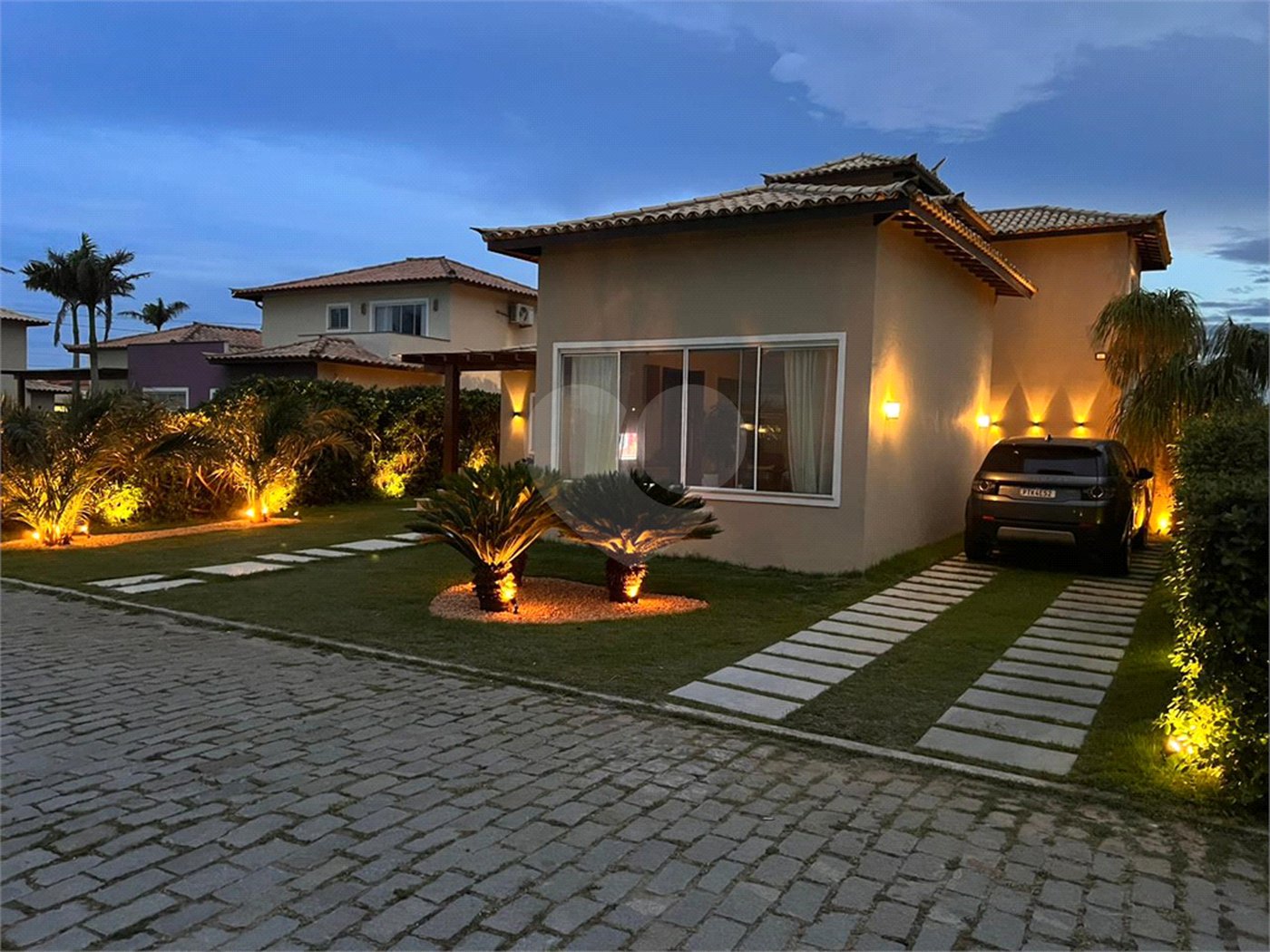 Casa à venda com 4 suítes em Praia Rasa, Armação dos Búzios, RJ