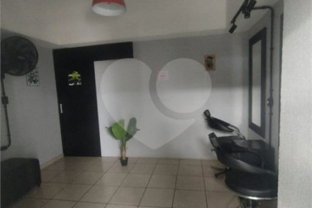 Apartamento à venda com 2 quartos em Parque Industrial, São José dos Campos, SP