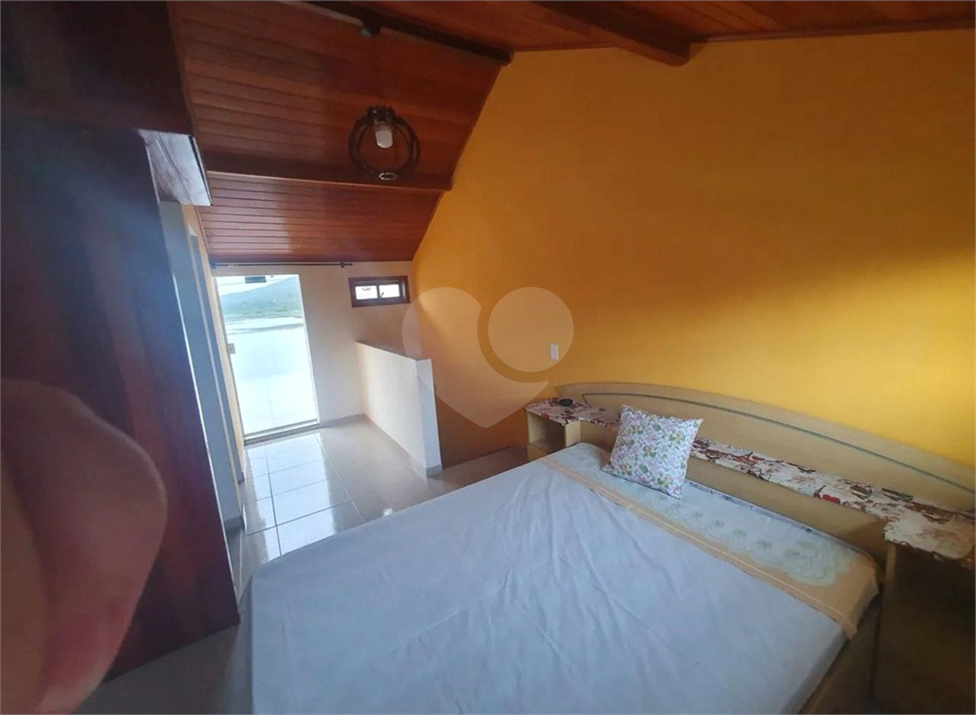 Casa à venda com 3 quartos, sendo 1 suíte, em Ogiva, Cabo Frio, RJ