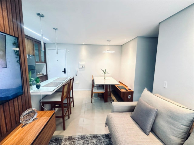 Apartamento à venda com 2 quartos, sendo 1 suíte,  em Santo Amaro, São Paulo, SP