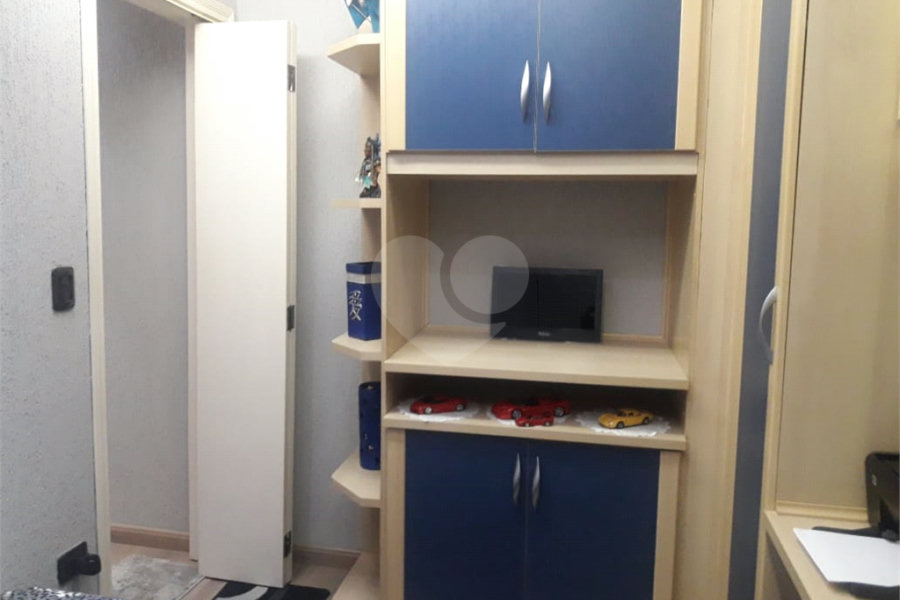 Sobrado à venda com 3 quartos, sendo 1 suíte, em Vila Milton, Guarulhos, SP