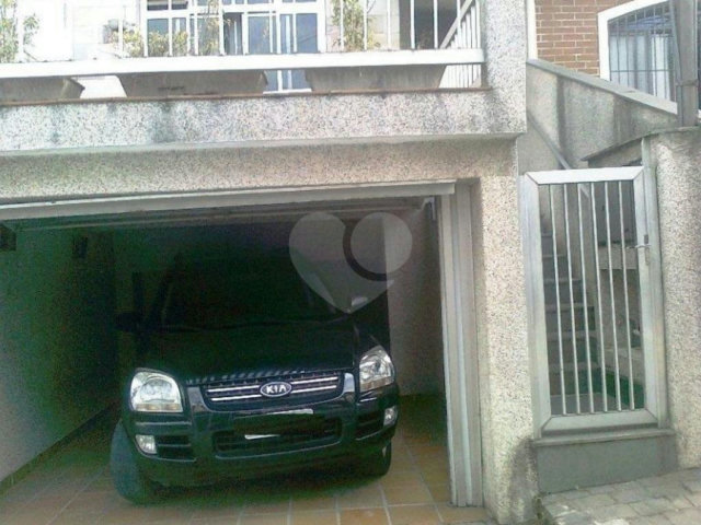 Sobrado à venda com 2 quartos em Santana, São Paulo, SP