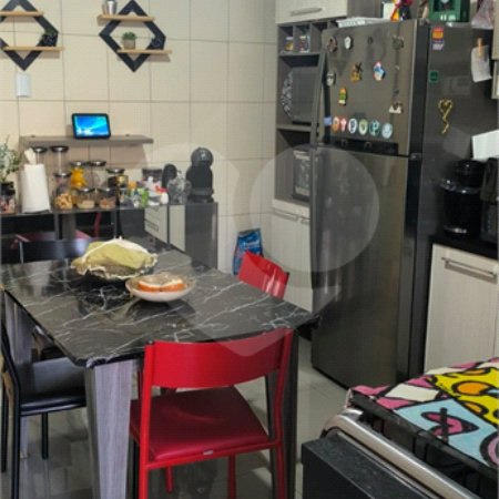 Sobrado à venda com 3 quartos, sendo 1 suíte, em Jardim Taboão, São Paulo, SP