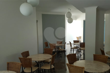Apartamento à venda com 3 quartos, sendo 1 suíte, em Vila Paulicéia, São Paulo, SP