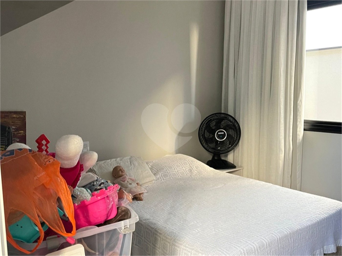 Casa à venda com 3 suítes no condomínio Mont Blanc, Sorocaba - SP