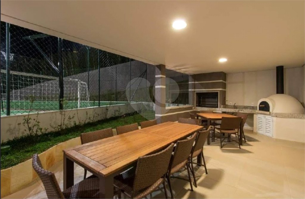 Apartamento à venda ou para alugar com 3 quartos, sendo 1 suíte,  em Parque Reboucas, São Paulo, SP