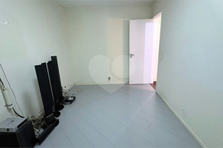 Cobertura à venda com 3 quartos, sendo 2 suítes, em Tijuca, Rio de Janeiro, RJ