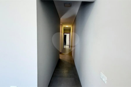 Casa à venda com 3 quartos, sendo 1 suíte, em Ipê, Três Lagoas, MS