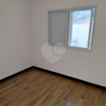 Casa para alugar com 3 quartos, sendo 1 suíte, no condomínio Vila Quinta dos Manacás, Vinhedo - SP