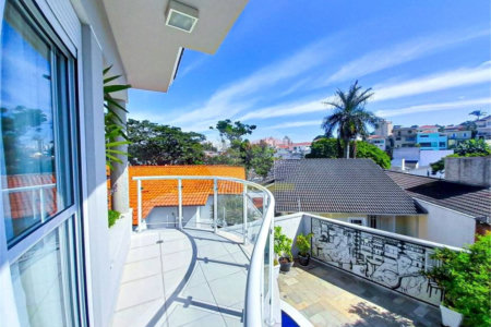 Casa à venda com 3 suítes em Jardim Franca, São Paulo, SP