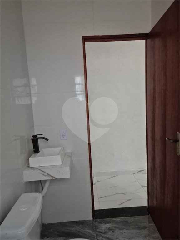 Casa à venda com 2 quartos em Vila Santa Helena, Atibaia, SP