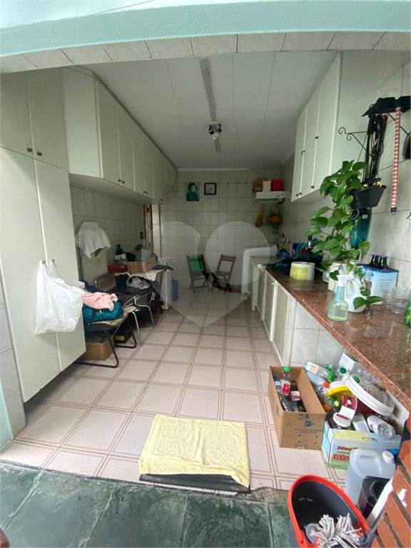 Sobrado à venda com 3 quartos em Jardim Imperador, Suzano, SP