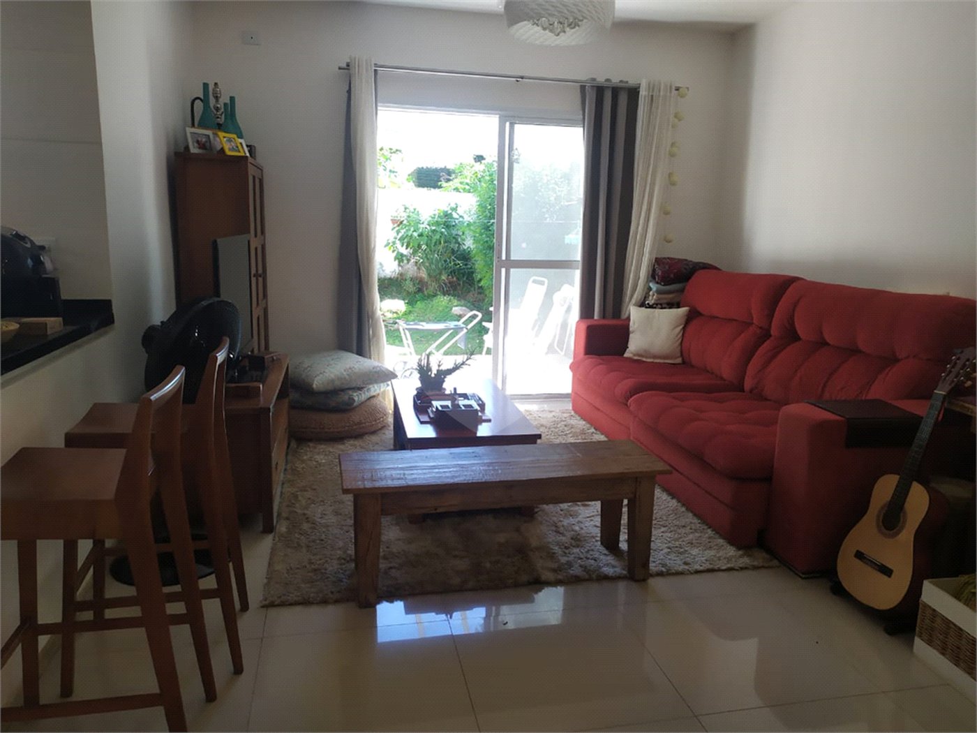 Sobrado à venda com 3 quartos, sendo 1 suíte, em Jardim do Lago, Atibaia, SP