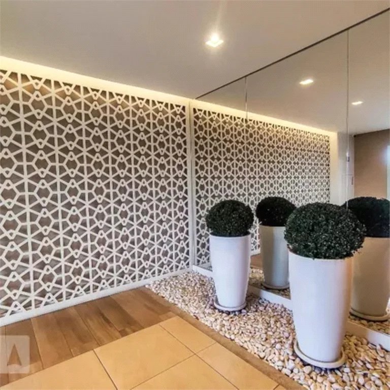 Apartamento à venda com 3 quartos, sendo 1 suíte, em Jardim Vazani, São Paulo, SP