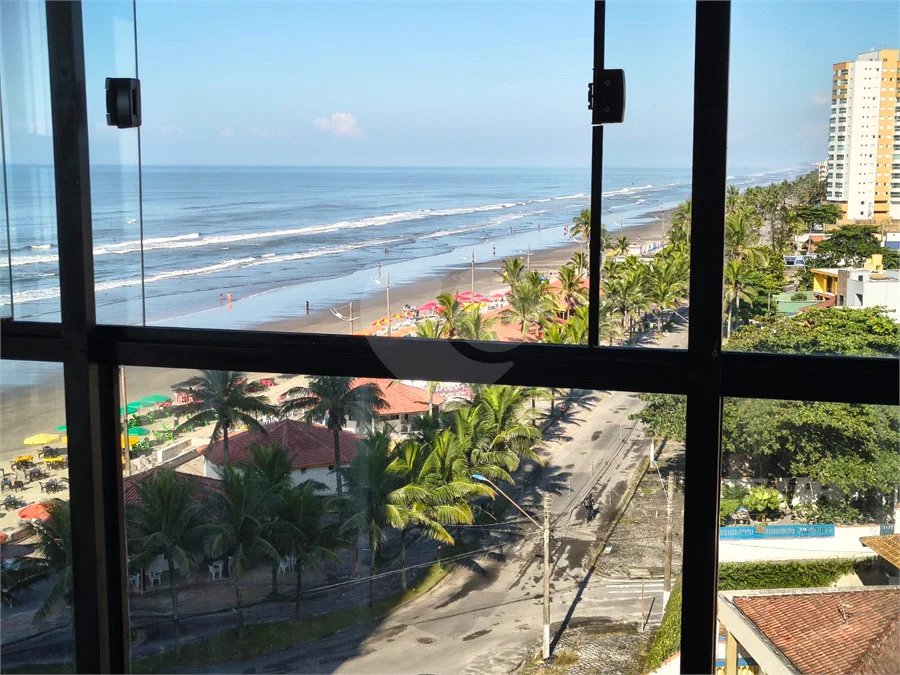 Cobertura em Mongaguá, com vista maravilhosa para o Mar, com hidromassagem