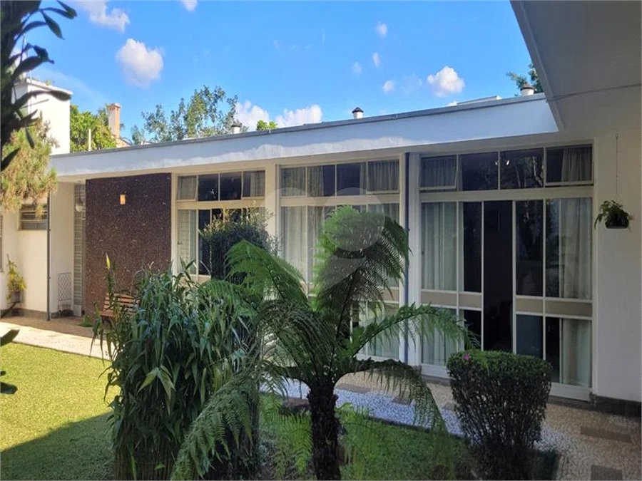 Casa de Alto Padrão à Venda – Campo Belo | São Paulo/SP