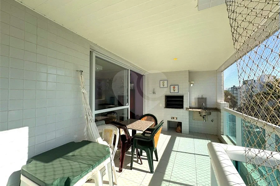Apartamento à venda com 3 quartos, sendo 2 suítes, em Riviera de São Lourenço, Bertioga, SP