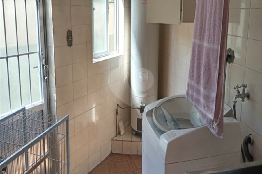 Bonita casa assobradada,no Bairro das Palmas do Tremembé, terreno com 14 X 50 e 350 área construída