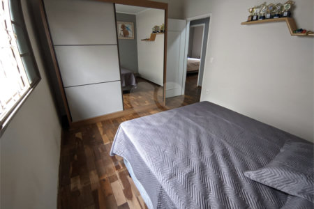 Casa com 3 dormitórios no Jardim Nova Santa Paula