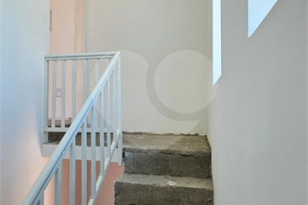 Casa à venda com 2 quartos, sendo 1 suíte,  em Residencial e Comercial Guarulhos, Guarulhos, SP