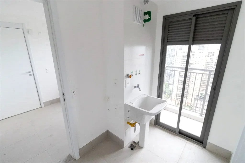 Apartamento à venda com 3 suítes em Brooklin Paulista, São Paulo, SP