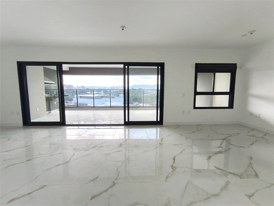 Apartamento à venda ou para alugar com 3 suítes em Água Branca, São Paulo, SP