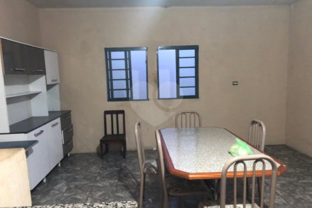 Casa à venda com 3 quartos, sendo 1 suíte,  em Vila Romão, Salto, SP