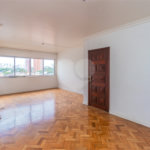 Apartamento à venda com 3 quartos, sendo 1 suíte, em Campo Belo, São Paulo, SP